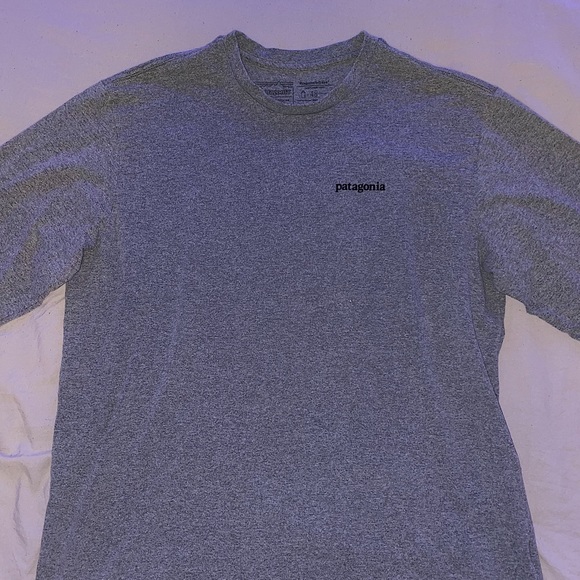 Unisex Medium Patagonia Long Sleeve - Picture 2 of 4